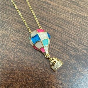 Beautiful Hot Air Balloon Pendant Necklace